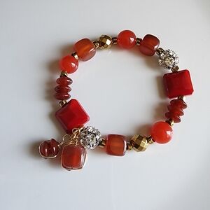 Coral and Gold Beaded Bracelet